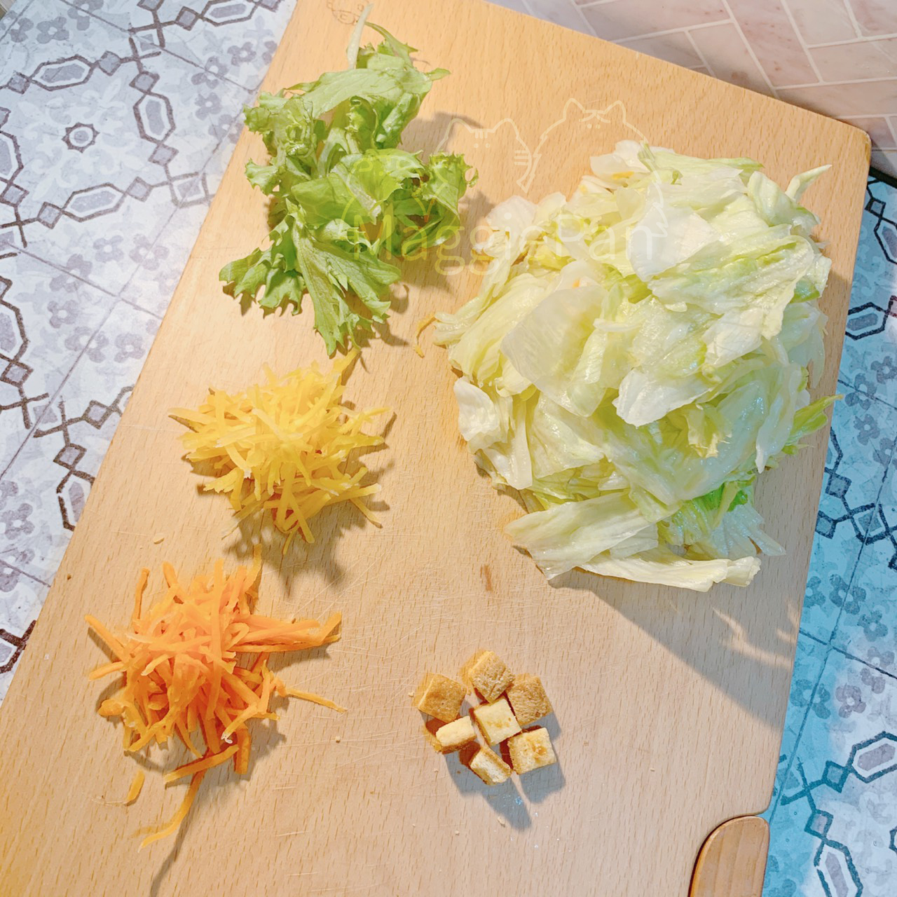 一日野菜-萵苣沙拉 屬裡面的蔬菜們